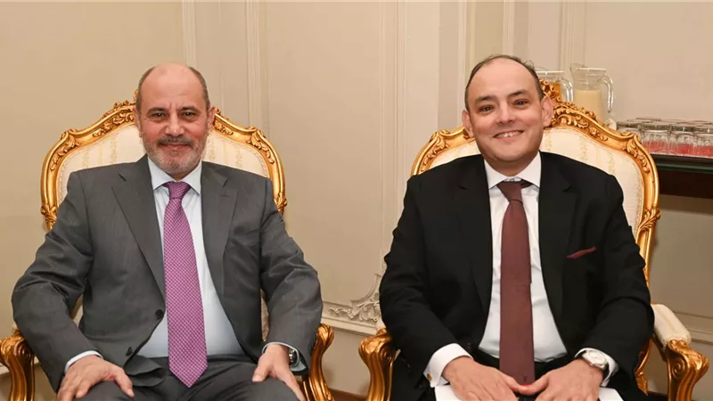 وزير الصناعة يبحث مع نظيره الأردني فرص تعزيز العلاقات