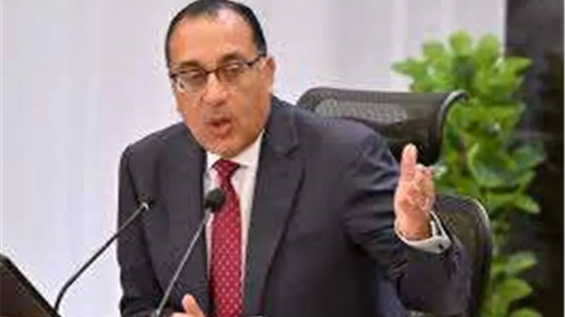 عاجل| الحكومة تكشف عن إجراءً جديدًا لخفض أسعار السلع
