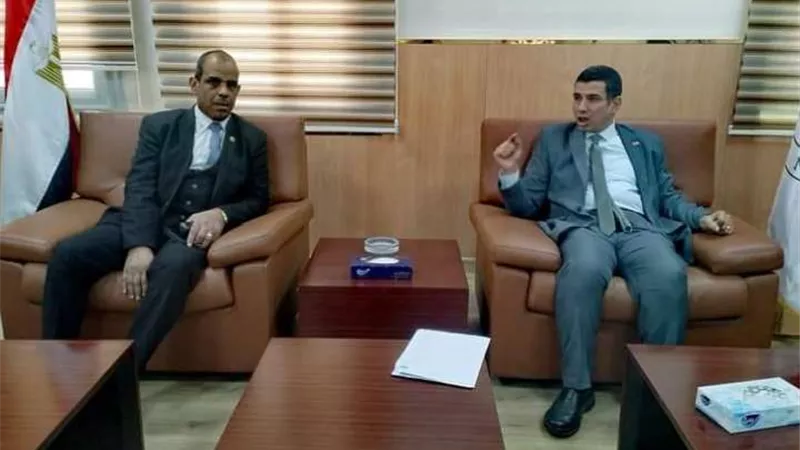 رئيس جامعة أسيوط الجديدة التكنولوجية يلتقي وفد وزارة المالية