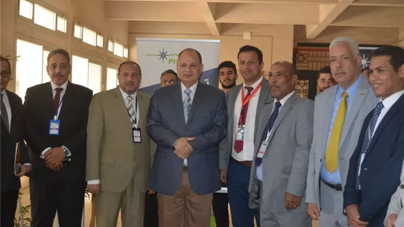 بالصور.. نائب رئيس جامعة الأزهر ومحافظ أسيوط يفتتحان فعاليات 