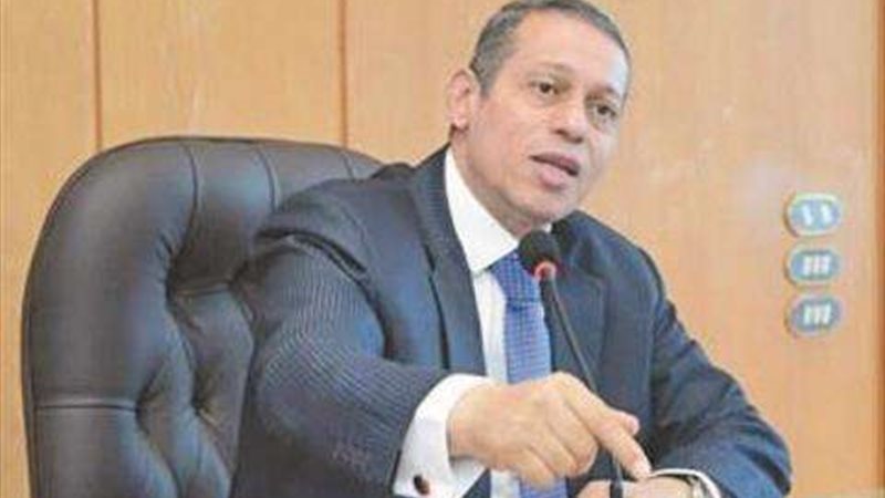 الدكتور أيمن سلامة