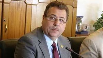 خاص| بدراوي: يجب تغيير سياسة الاقتراض.. ولا مشروعات بدون عائد على الاستثمار