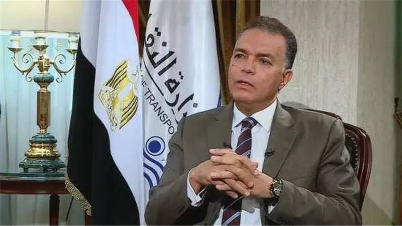 رئيس الوزراء ينعى هشام عرفات