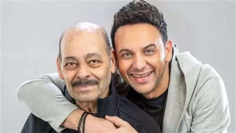 التطورات الصحية لوالد الفنان مصطفى قمر