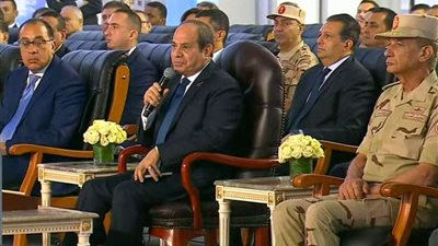 الرئيس السيسي يوجّه بتنفيذ رحلات للشباب للتعرف على المشروعات التنموية بـ توشكى