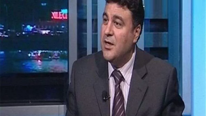 الكاتب الصحفي ياسر عبد العزيز: الإعلام يصنع واقعاً لا يدوم طويلاً