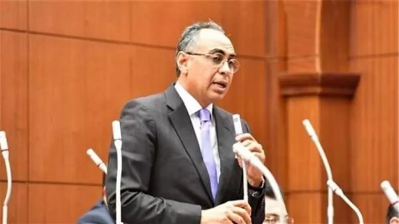 برلماني: وضع سقف لحجم الاستثمارات أهم ما جاء في خطة التنمية الاقتصادية للعام المالي الجديد