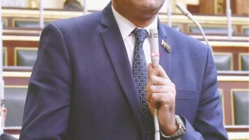 خاص| النائب إيهاب منصور: تشغيل المستثمرين للمنشآت الصحية دليل على فشل الحكومة