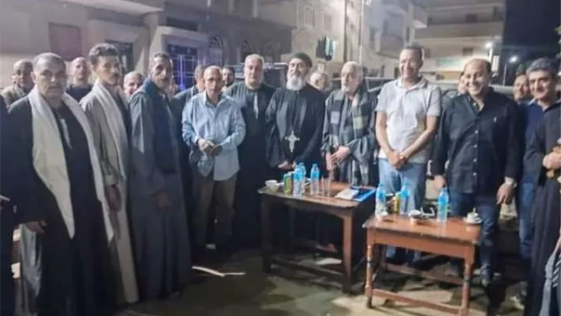 بالصور.. بلدنا اليوم ترصد جلسة عرفية بقرية دير بصرة بأسيوط
