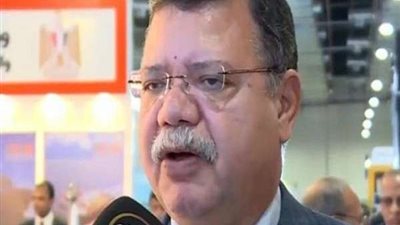 البترول: سفينة غاز مسال تصل العين السخنة خلال 10 أيام لاستقبال الشحنات