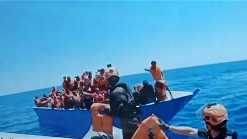 بالصور.. السويفي يشهد انطلاق فاعليات ندوة توعوية عن الهجرة غير الشرعية