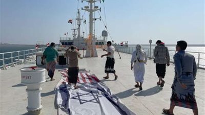 4 دول غربية تطالب الحوثيين بالإفراج عن موظفي الإغاثة