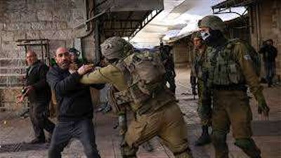 جيش الاحتلال الإسرائيلي يواصل حملة اعتقالات موسعة بحق الشعب الفلسطيني