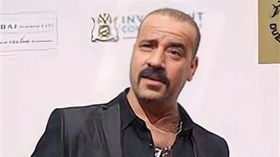 بفيلم 