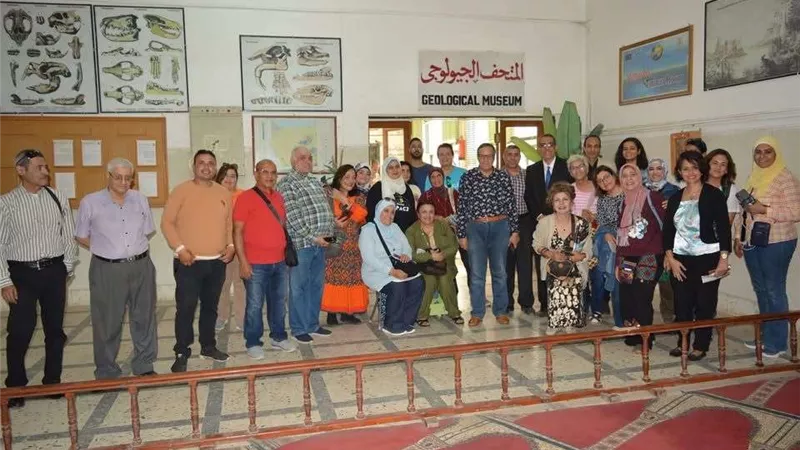 المتحف الجيولوجي بجامعة أسيوط يضم 3700 عينة للأحجار النادرة والنيازك عمرها آلاف السنين