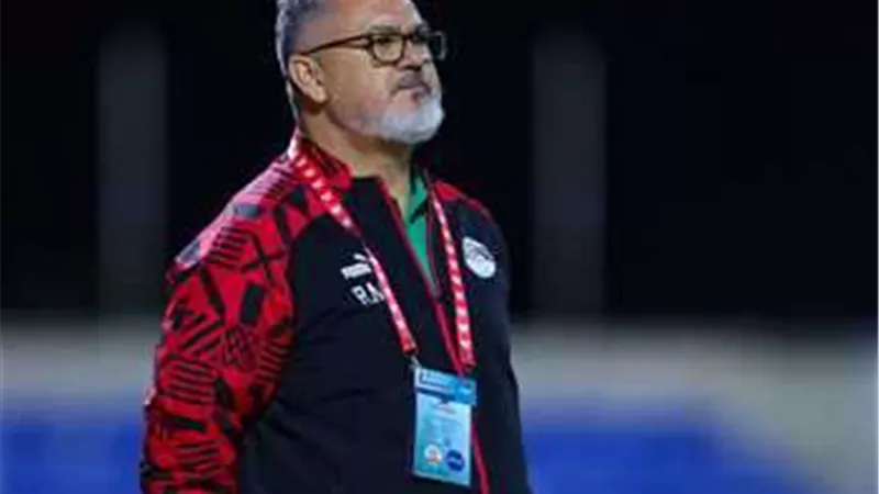 اتحاد الكرة وميكالي يبحثان أولمبياد باريس 2024