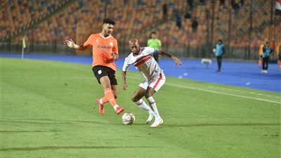 الأبيض يتفوق.. تاريخ مواجهات الزمالك وفاركو