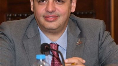 برلماني: الاجتماع الأول للحكومة أظهر جديتها ووعيها بحجم المسؤولية