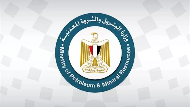 متحدث البترول يكشف مفاجأة بشأن استيراد الغاز المسال
