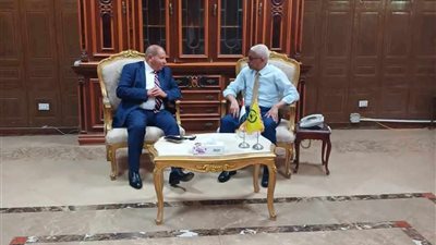 محافظ شمال سيناء يستقبل وفد كوري لبحث التعاون في مجال الملح