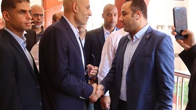 في أول زيارة ميدانية .. وزير التربية والتعليم يتفقد مدارس المرج