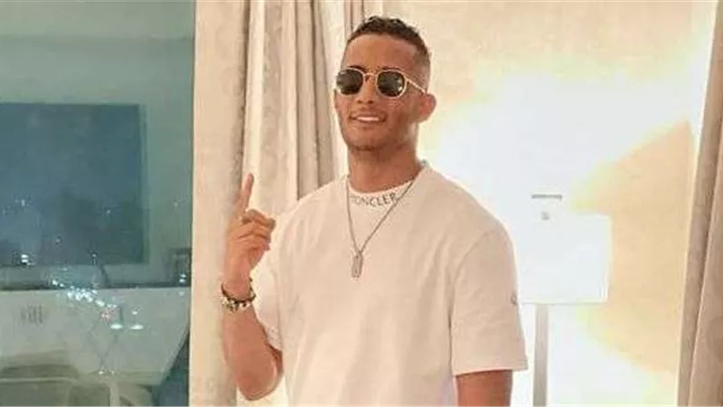 الناس كرهتك بسبب تصرفاتك.. إعلامي يوجه رسالة للفنان محمد رمضان