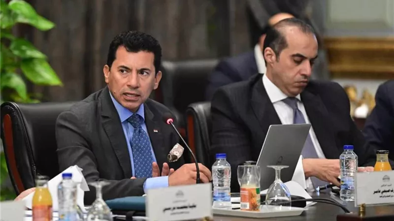 أشرف صبحي: تعاون مشترك مع وزارة التعليم لاكتشاف مواهب ملايين الشباب