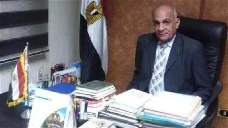 خاص| «الريادة» يطالب وزير الصحة بالتركيز على ملف هجرة الأطباء