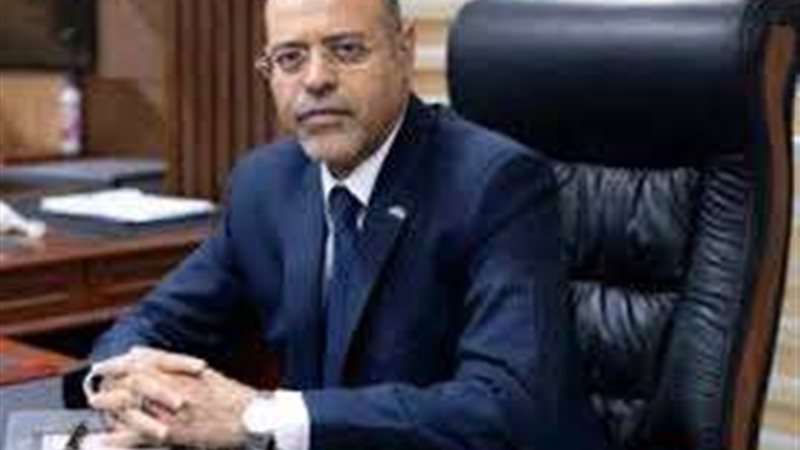 وزير العمل 
