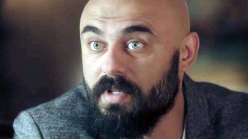 أحمد صلاح حسني