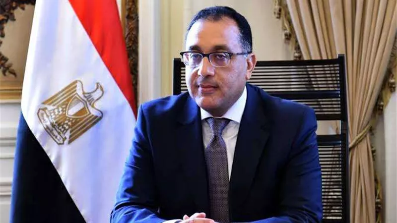 مدبولي يشيد بعمل الحكومة لإيجاد حلولا واقعية للمشكلات المجتمعية