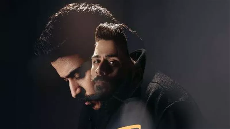 «شكلى هعيش».. أحدث فيديو كليب لــ أحمد كامل