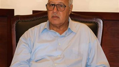 خاص| «أبو حجي» يطالب بفرض غرامات مالية بدلا من وقف الإفراج الجمركي عن سيارات ذوي الهمم