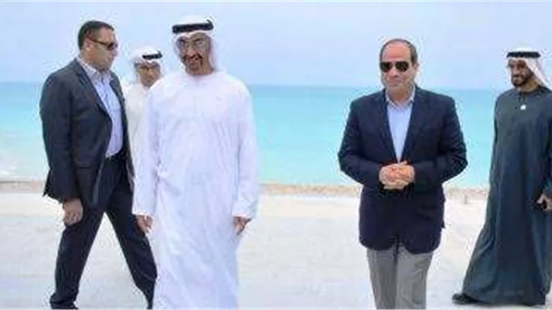 في العلمين الجديدة.. الرئيس السيسي يصطحب الشيخ محمد بن زايد في جولة تفقدية
