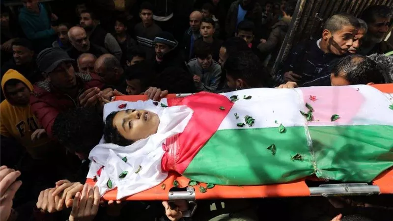 ارتفاع شهداء دير البلح بغزة إلى 9 أشخاص وإصابة 25 آخرين