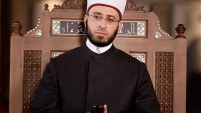 وزير الأوقاف يحث الخطباء على نشر العلم والهدي بصوت صادق وملتزم