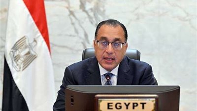 مدبولي يشهد فعاليات ختام رالي السيارات الكهربائية بالعلمين الجديدة