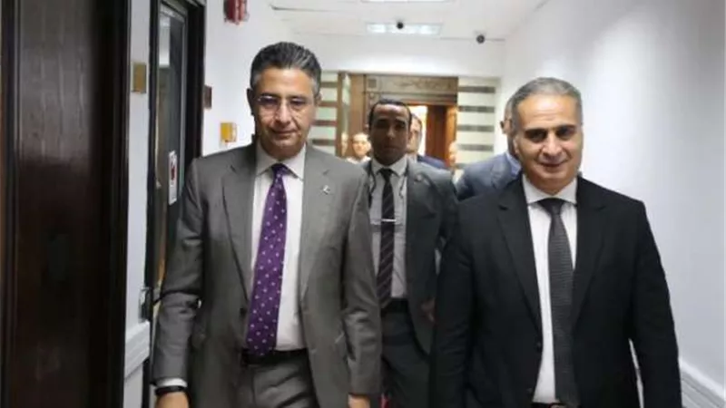 السجيني وفاروق يناقشان تطوير منظومة الشكاوي الإلكترونية وتعزيز الرقابة على الأسواق