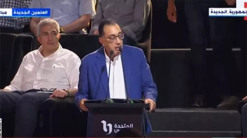 مدبولي: كل سيارة في سباق رالي مهرجان العلمين ممكن تكون نموذج لمشروع مستقبلي