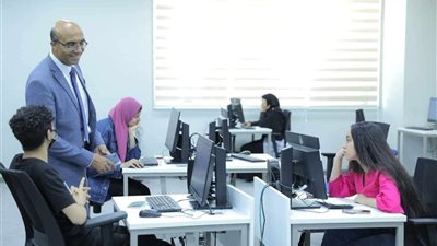 استمرار تسجيل رغبات طلاب الثانوية العامة في المرحلة الثانية لتنسيق الجامعات