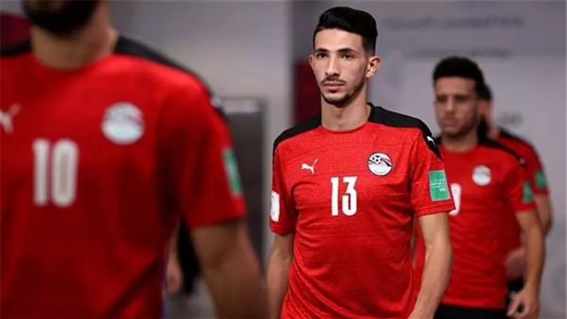 مرتضى منصور سيدافع عن أحمد فتوح بروح الأب.. برلماني سابق يعلن مفاجأة