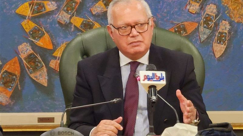  السفير محمد العرابي