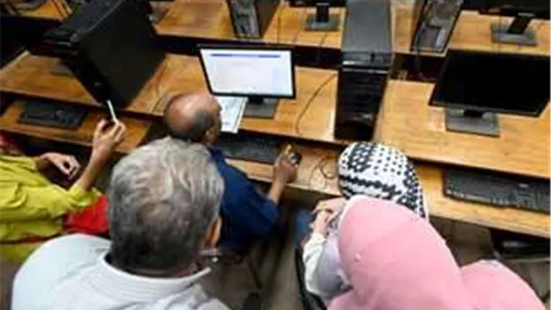 استمرار تسجيل رغبات طلاب الثانوية العامة في تنسيق المرحلة الثانية للجامعات