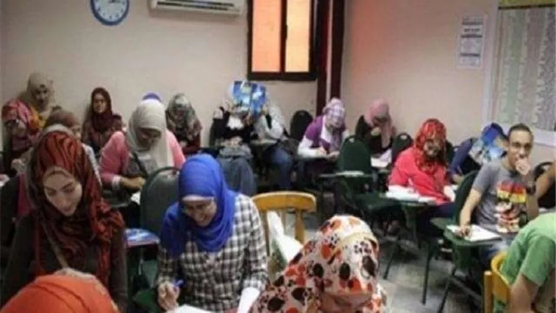 التعليم تواجه الدروس الخصوصية والسناتر.. هل تنتهي الظاهرة؟