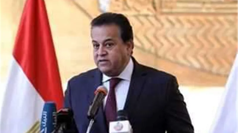 وزير الصحة يترأس اجتماعًا مع رئيس هيئة الدواء لمراجعة أسعار الأدوية