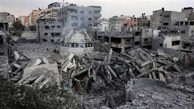 إعلام فلسطيني: استشهاد 5 جراء قصف منزلاً جنوبيِ غزة