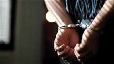 القبض على شخص متهم بإنهاء حياة زوجته بمنشأة ناصر