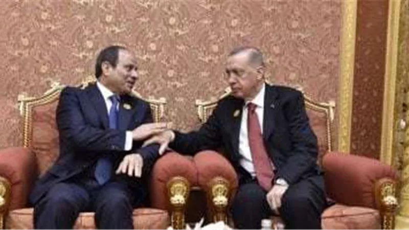 الرئيس السيسي في تركيا.. ما أبرز الملفات التي سيبحثها مع أردوغان؟