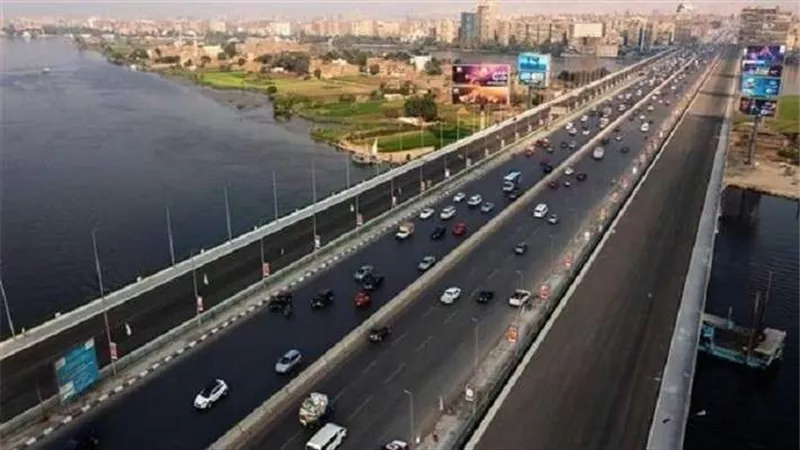 سيولة مرورية بمحافظتى القاهرة والجيزة وسط ارتفاع درجات الحرارة