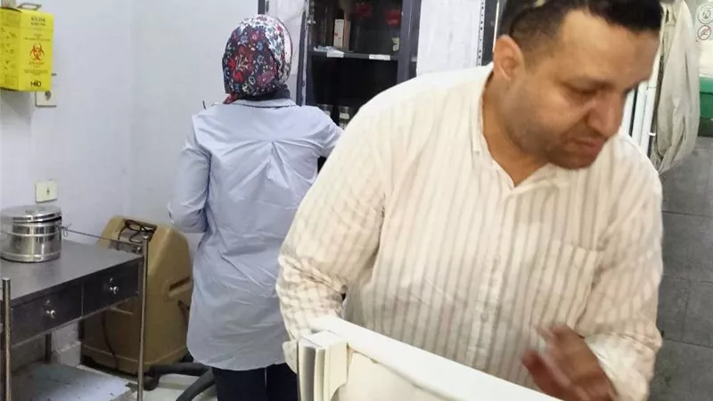 إحالة المتغيبين بوحدة الهدايا الصحية للتحقيق في جولة مفاجئة على وحدات الرعاية الأولية بأسيوط